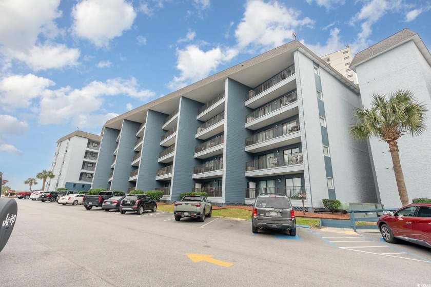 This charming 2-bedroom/2-bath Oceanview condo is nestled in the - Beach Condo for sale in Myrtle Beach, South Carolina on Beachhouse.com