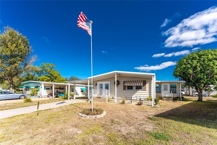 Totally updated, upgraded 2 bed/2 bath manufactured home on - Beach Home for sale in North Port, Florida on Beachhouse.com