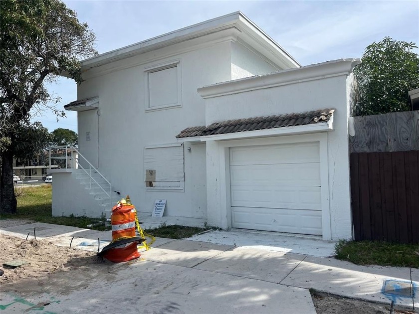 Cash Cow with endless possibilities.  Duplex -2/1 each side with - Beach Lot for sale in West Palm Beach, Florida on Beachhouse.com
