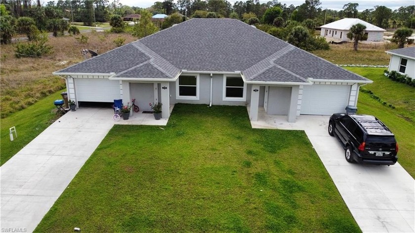 Great property for - Beach Townhome/Townhouse for sale in Lehigh Acres, Florida on Beachhouse.com