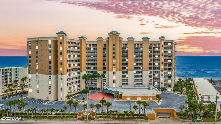 LOCATED WITHIN THE SECURE RESORT COMMUNITY OF ST MAARTEN WITH A - Beach Condo for sale in Daytona Beach Shores, Florida on Beachhouse.com