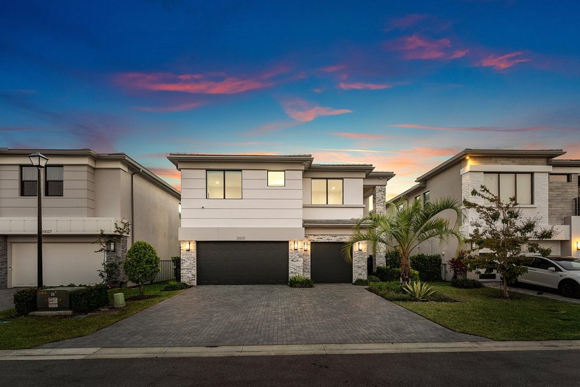 Welcome to refined modern luxury in the prestigious, guard-gated - Beach Home for sale in Boca Raton, Florida on Beachhouse.com