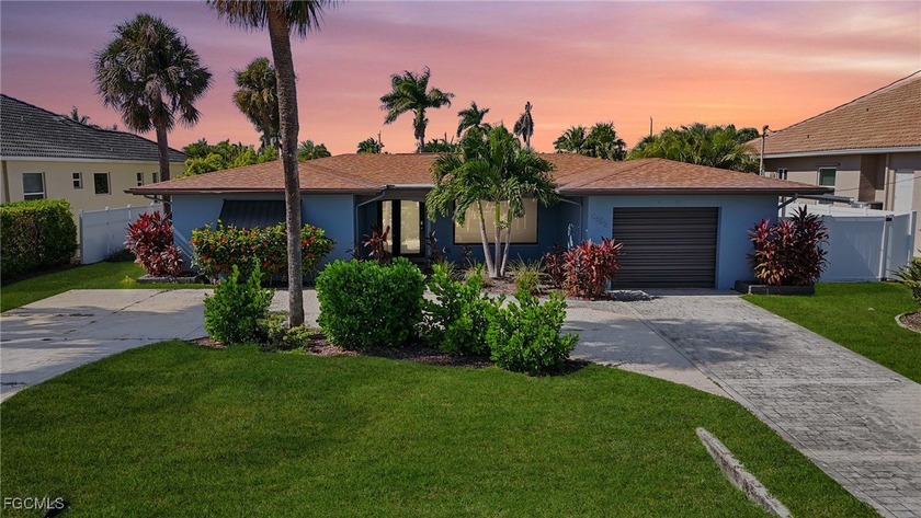 Located in the highly sought-after Yacht Club area of Cape Coral - Beach Home for sale in Cape Coral, Florida on Beachhouse.com