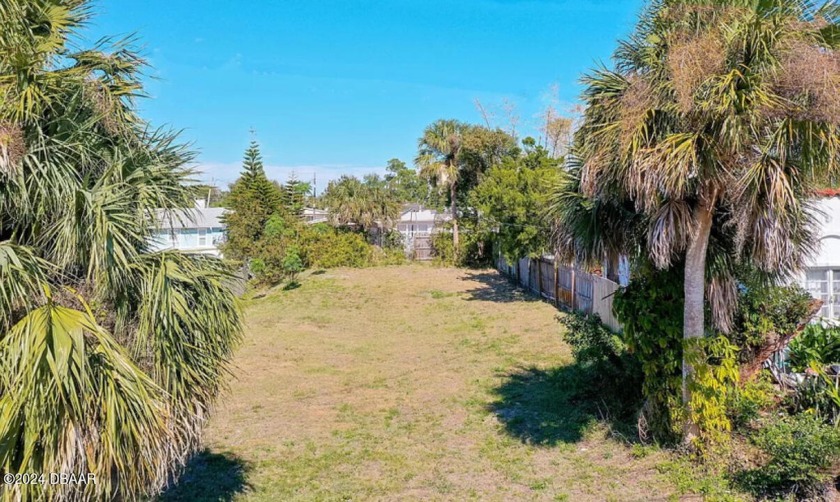 Looking to build your beachside dream home? This is a great - Beach Lot for sale in Daytona Beach, Florida on Beachhouse.com