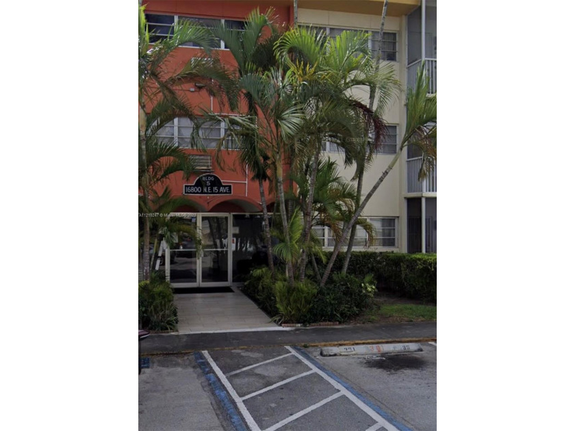 Investment opportunity ok to lease after 1 year of purchasing - Beach Condo for sale in North  Miami  Beach, Florida on Beachhouse.com