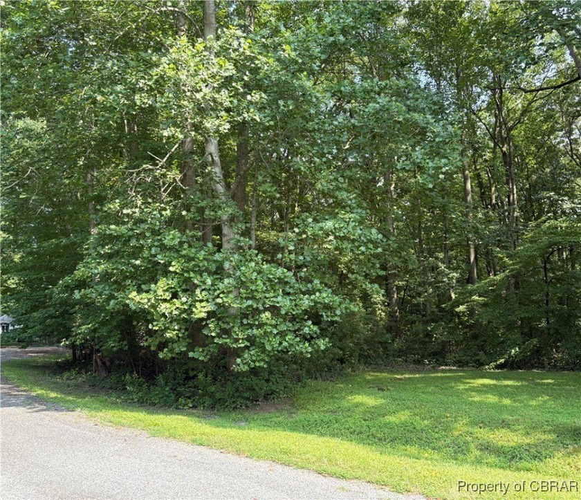 Great cul-de-sac lot, Priced to Move in the Rivers Bend - Beach Lot for sale in Heathsville, Virginia on Beachhouse.com