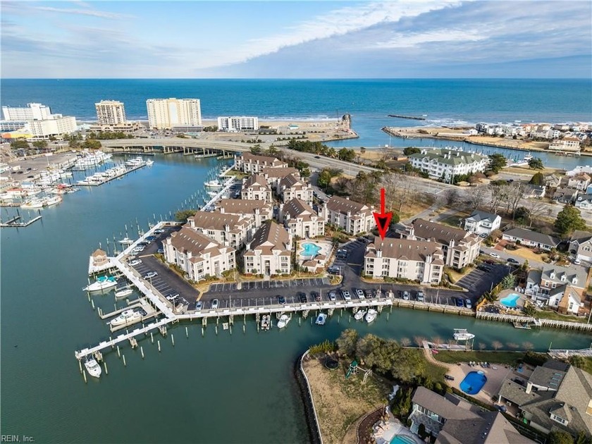 Welcome to this exceptional end-unit, first-floor condo in the - Beach Condo for sale in Virginia Beach, Virginia on Beachhouse.com