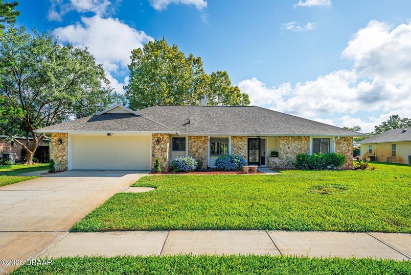 GIFT FOR THE HOLIDAY!! $10,000 TOWARD BUYERS CLOSING COSTS. Work - Beach Home for sale in Port Orange, Florida on Beachhouse.com