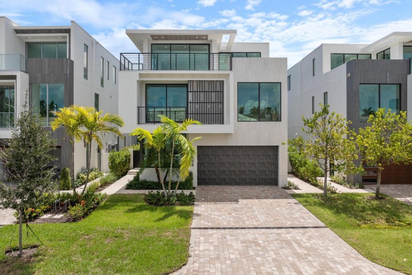 Welcome to the Estates At Ocean Delray! This contemporary - Beach Home for sale in Delray Beach, Florida on Beachhouse.com