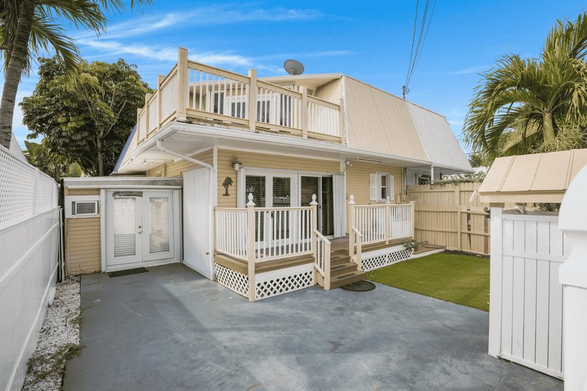 Spacious Key West townhome with no HOA! Expanded from its - Beach Home for sale in Key West, Florida on Beachhouse.com