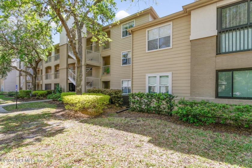 Seize this exceptional opportunity in one of Ponte Vedra's most - Beach Condo for sale in Ponte Vedra Beach, Florida on Beachhouse.com