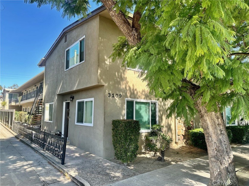 Upgraded 9 units in the prime and desirable area of Bluff - Beach Apartment for sale in Long Beach, California on Beachhouse.com