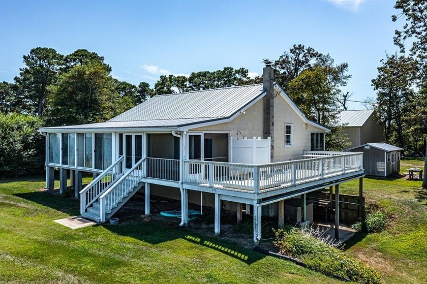 BACK ON THE MARKET NO FAULT OF HOME OR SELLER..........HUGE - Beach Home for sale in Heathsville, Virginia on Beachhouse.com