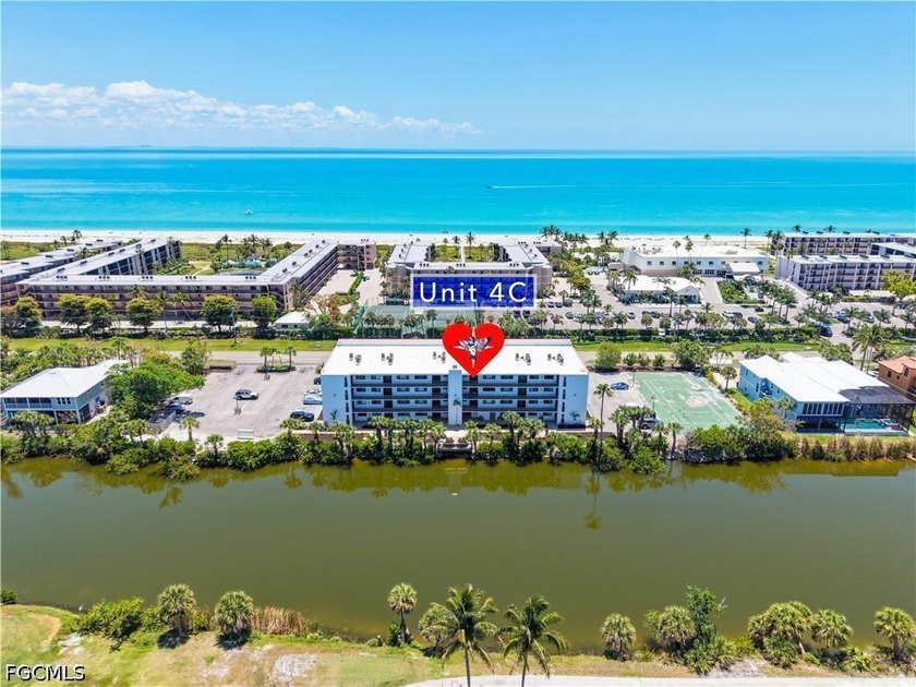 Situated in the desirable Sandpebble complex on Sanibel Island - Beach Condo for sale in Sanibel, Florida on Beachhouse.com