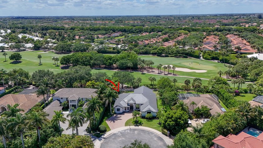 Masterfully designed and completely reimagined, this exquisite - Beach Home for sale in West Palm Beach, Florida on Beachhouse.com