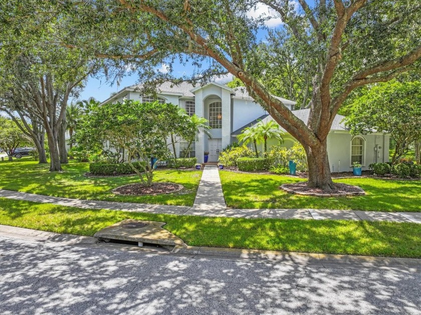 Welcome to the charming Warwick Hills enclave within the - Beach Home for sale in Oldsmar, Florida on Beachhouse.com