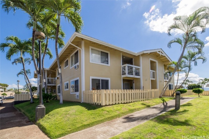 Welcome to this charming ground-floor townhome offering a - Beach Condo for sale in Waipahu, Hawaii on Beachhouse.com