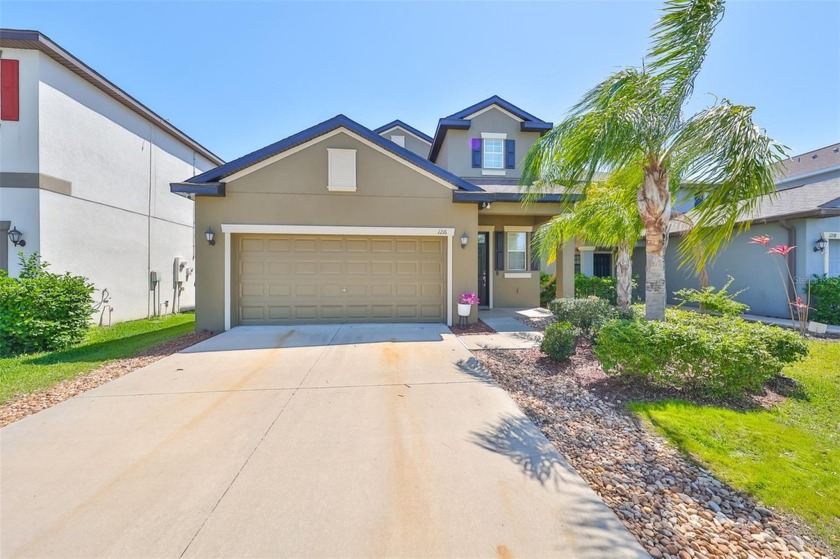 Welcome to your new home in the gated Hawks Point community! - Beach Home for sale in Ruskin, Florida on Beachhouse.com