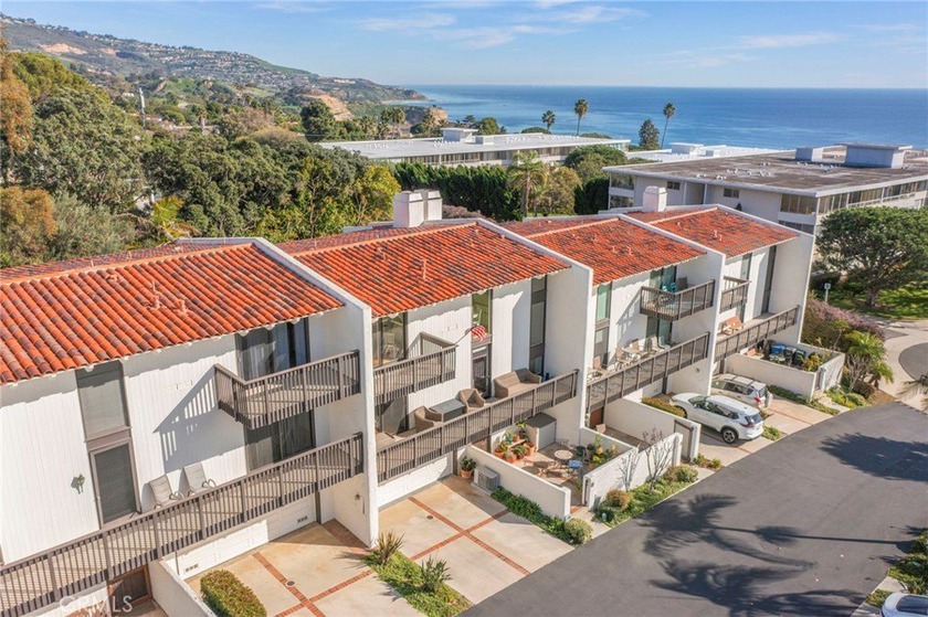 Welcome to 32548 Coastsite Drive, located in the long - Beach Home for sale in Rancho Palos Verdes, California on Beachhouse.com