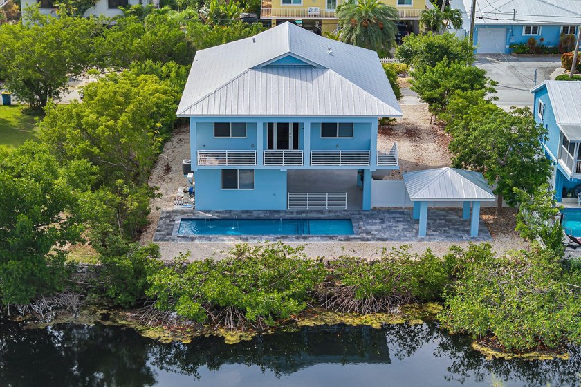 Island Living in Prestigious Venetian Shores!Welcome to this - Beach Home for sale in Plantation Key, Florida on Beachhouse.com