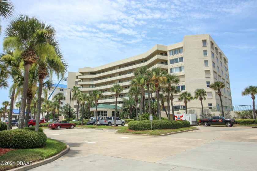 DIRECT OCEANFRONT TOTALLY RENOVATED!! This absolutely stunning - Beach Condo for sale in Ponce Inlet, Florida on Beachhouse.com