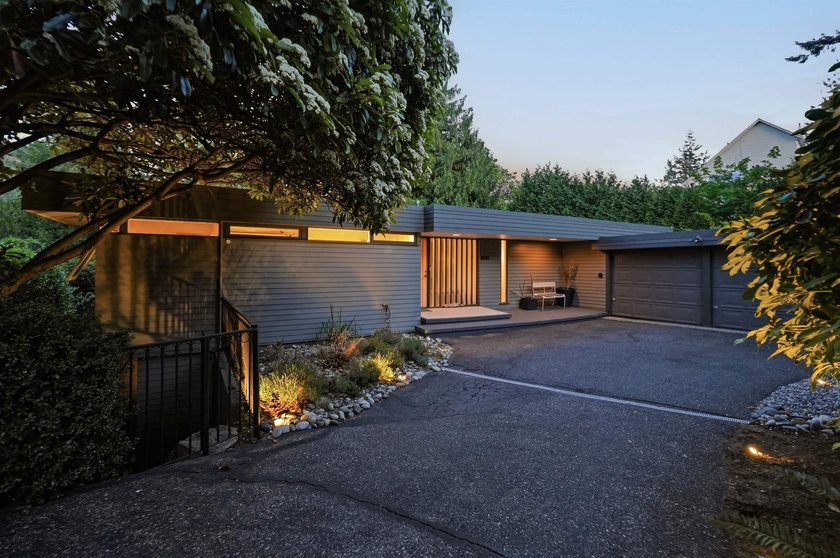 Super cool mid-century Gleneagles home - 'The Wilson Residence' - Beach Home for sale in West Vancouver, British Columbia on Beachhouse.com