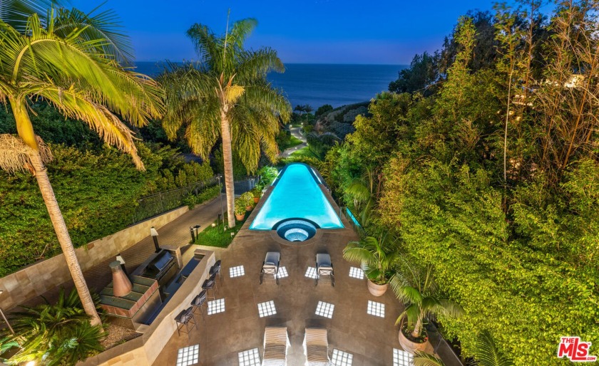 An oceanfront villa and tropical resort compound, this - Beach Home for sale in Malibu, California on Beachhouse.com