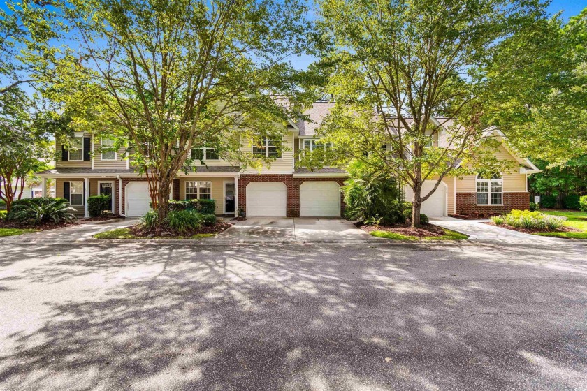 Welcome to this pristine condition, fully-furnished, 2-bedroom - Beach Townhome/Townhouse for sale in Pawleys Island, South Carolina on Beachhouse.com