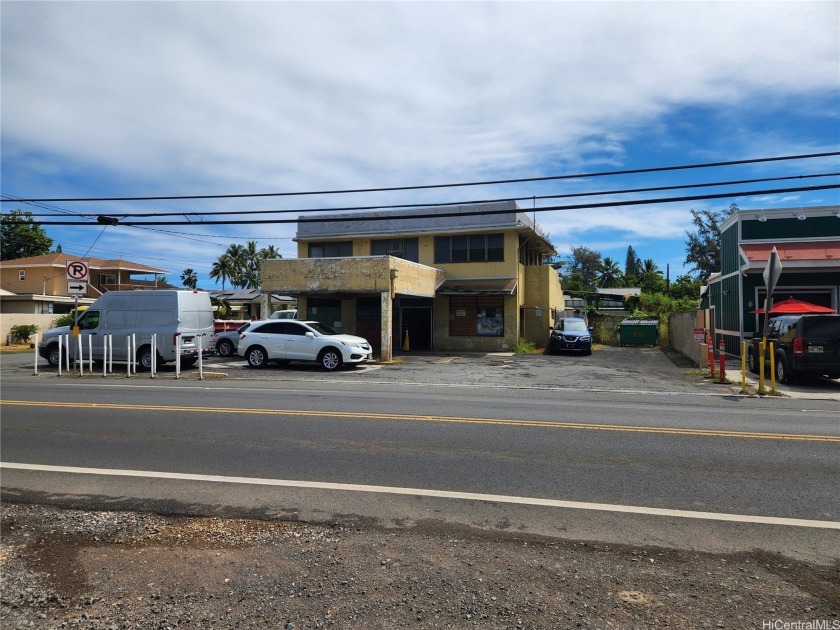 New Price. Prime highway front B1 zoned property directly on - Beach Commercial for sale in Waimanalo, Hawaii on Beachhouse.com