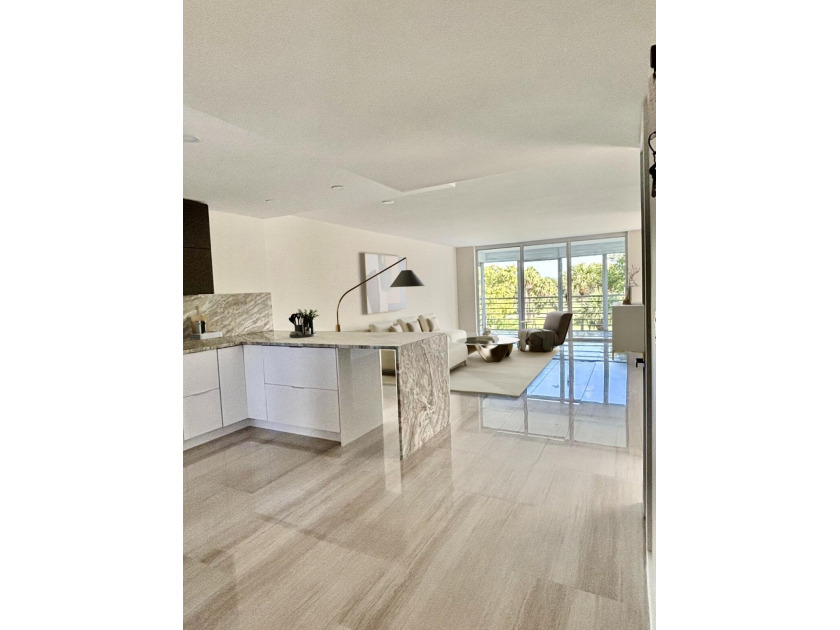 Fully remodeled corner 3BR/2BA condo bathed in natural light - Beach Condo for sale in Pompano Beach, Florida on Beachhouse.com