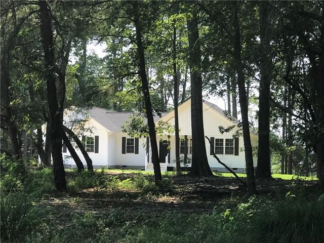 New Construction on water with Pier to DEEP Water - 3 1/2 to 4 - Beach Home for sale in Heathsville, Virginia on Beachhouse.com