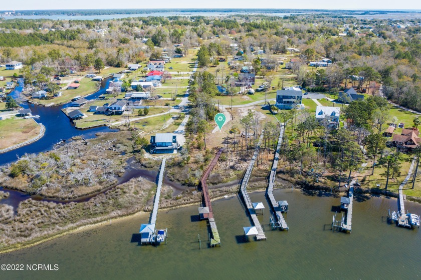 Welcome to this one-acre premium waterfront lot tucked away in a - Beach Lot for sale in Sneads Ferry, North Carolina on Beachhouse.com