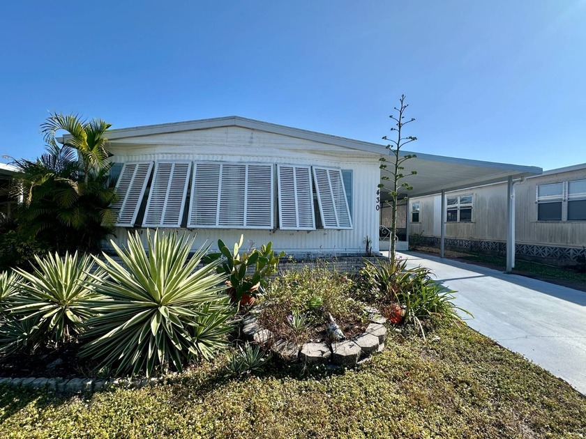 430 Cobia, Venice FL 34285  Bay Indies 55+ Mobile Home Community - Beach Home for sale in Venice, Florida on Beachhouse.com