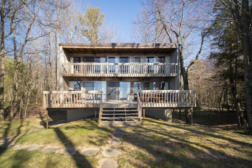 Dream Lake Michigan Retreat - The Glass House. Escape to your - Beach Home for sale in Manistee, Michigan on Beachhouse.com