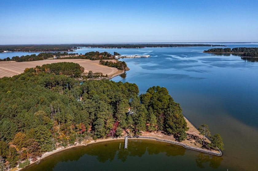 Point of a Lifetime - Waterfront on Mill Creek and Yeocomico - Beach Home for sale in Callao, Virginia on Beachhouse.com