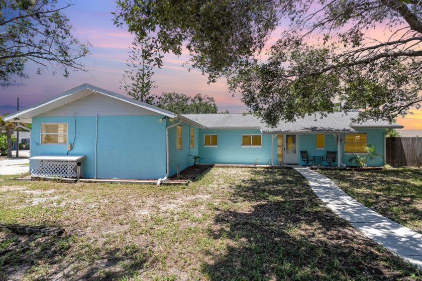 Pool Home in the Surfside Estates Community!! A Steal of a - Beach Home for sale in Merritt Island, Florida on Beachhouse.com