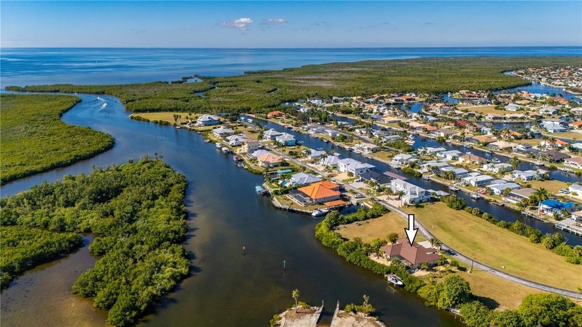 Located in Seaman's Point, a Mariner's Sanctuary, which is the - Beach Home for sale in Punta Gorda, Florida on Beachhouse.com