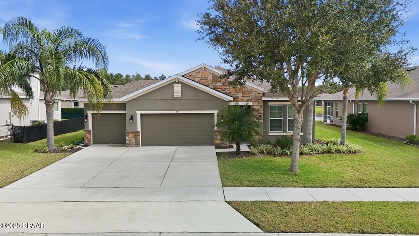 Move-in ready and beautifully, meticulously maintained home in - Beach Home for sale in Ormond Beach, Florida on Beachhouse.com