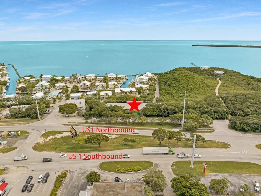 Seller Financing Available - Prime US-1 Mixed-Use Opportunity in - Beach Commercial for sale in Key Largo, Florida on Beachhouse.com
