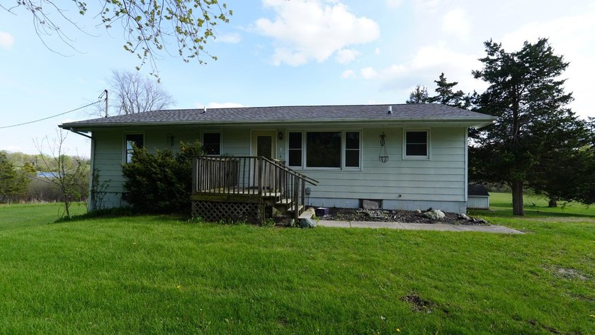 Rare Find! This 3 bedroom 1 bath home has a beautiful view of - Beach Home for sale in Osseo, Michigan on Beachhouse.com