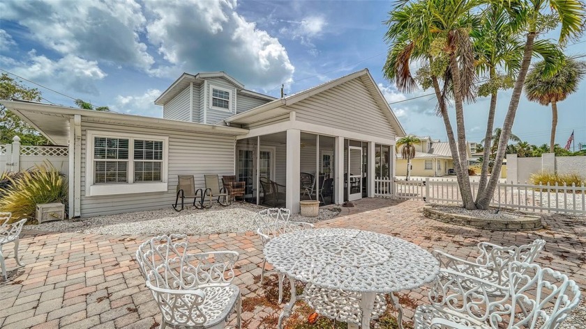 Welcome to your dream investment opportunity! This stunning - Beach Townhome/Townhouse for sale in Sarasota, Florida on Beachhouse.com