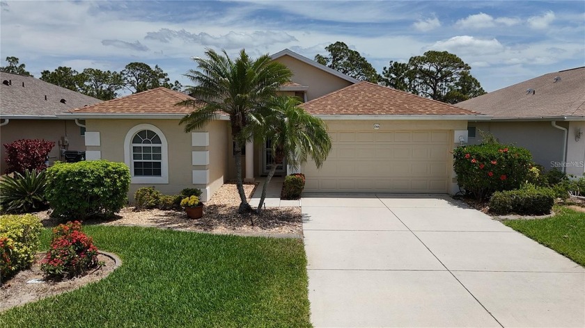 **3D INTERACTIVE VIRTUAL TOUR** This beautifully maintained home - Beach Home for sale in North Port, Florida on Beachhouse.com