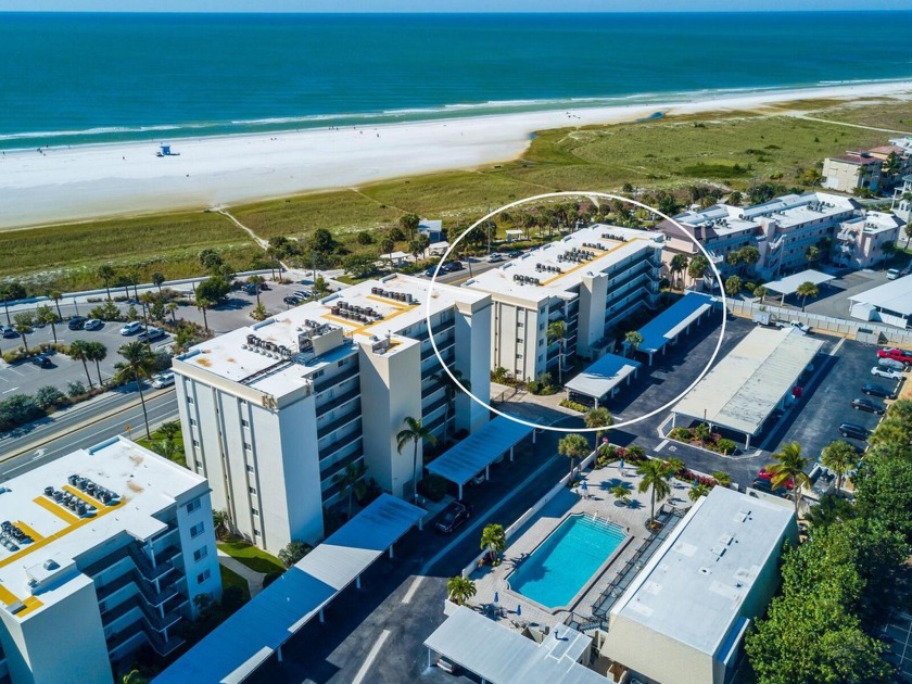 Under contract-accepting backup offers. Boasting breathtaking - Beach Condo for sale in Sarasota, Florida on Beachhouse.com