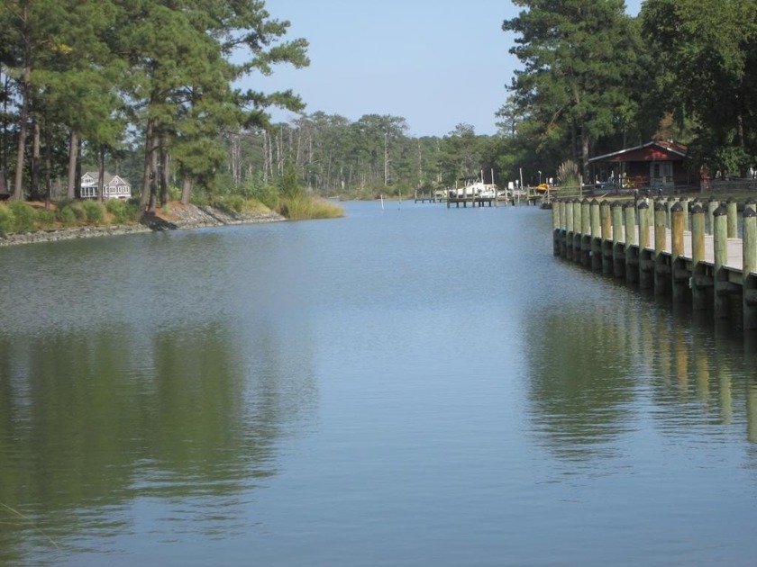 Lovely community with great amenities. Deep water Community Pier - Beach Lot for sale in White Stone, Virginia on Beachhouse.com