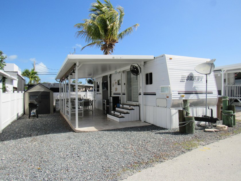 If you're looking for the perfect entry into Keys living, this - Beach Home for sale in Key Largo, Florida on Beachhouse.com