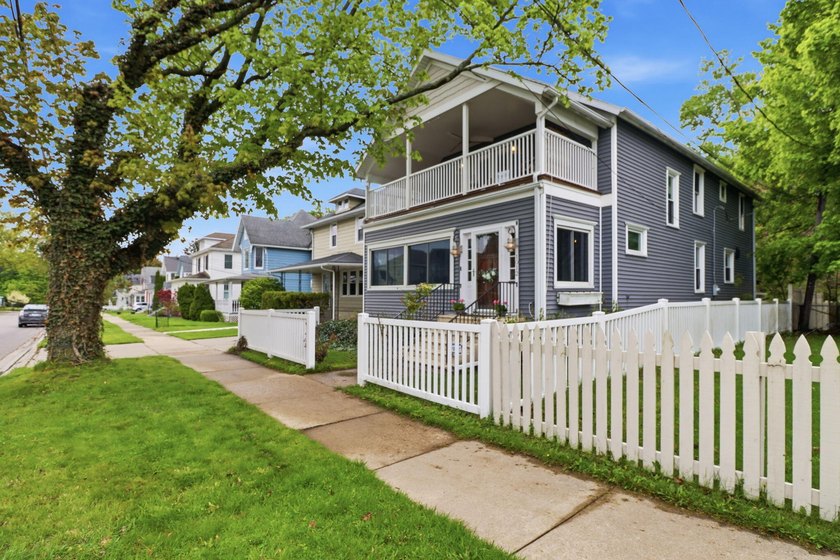 Built in 1912, this historic 5 bedroom, 4 full bath downtown St - Beach Home for sale in Saint Joseph, Michigan on Beachhouse.com