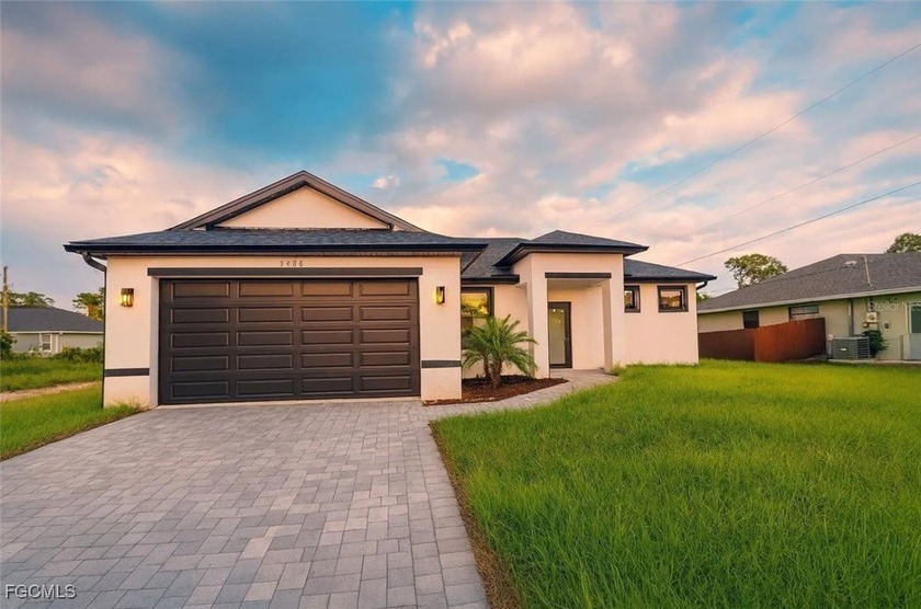 Back on market with $40,000 price drop. Motivated Seller - Beach Home for sale in Port Charlotte, Florida on Beachhouse.com