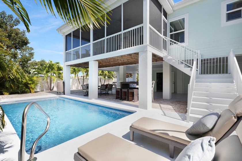 Turnkey Investment Opportunity located just 0.3 miles from - Beach Home for sale in Marathon, Florida on Beachhouse.com