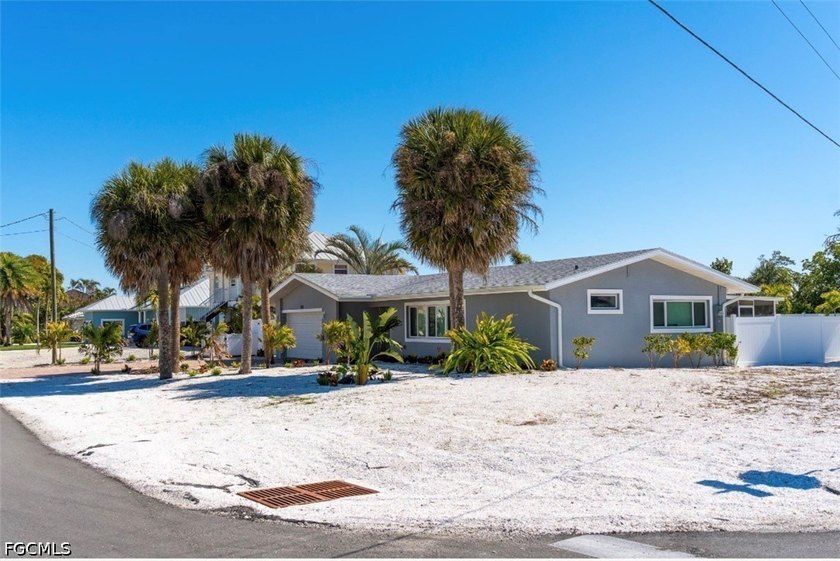 Welcome to your own piece of Florida! This beautifully updated - Beach Home for sale in Fort Myers Beach, Florida on Beachhouse.com
