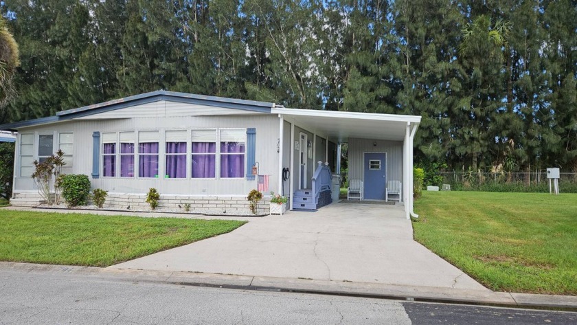 WELCOME TO &quot;La Sardine Royal&quot;    This stunningly - Beach Home for sale in Vero Beach, Florida on Beachhouse.com